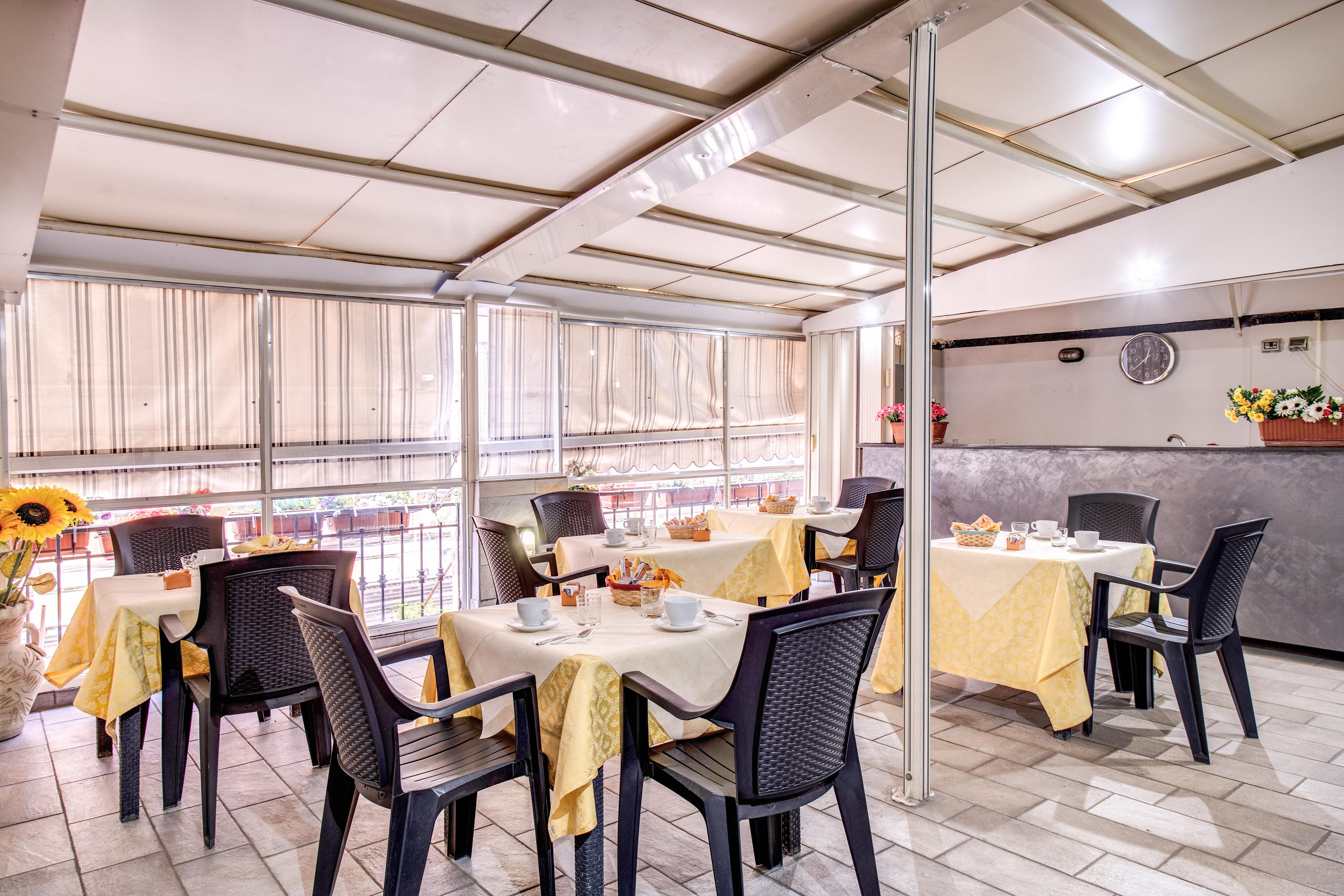 Napoli Suite Bed and breakfast 3*