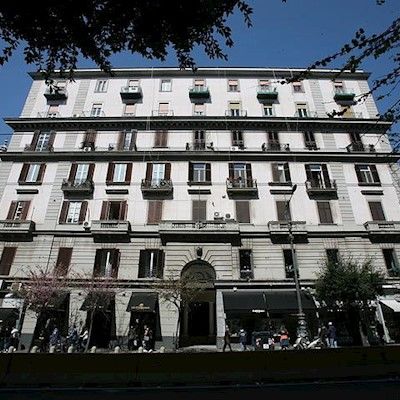Napoli Suite 3* Nápoles