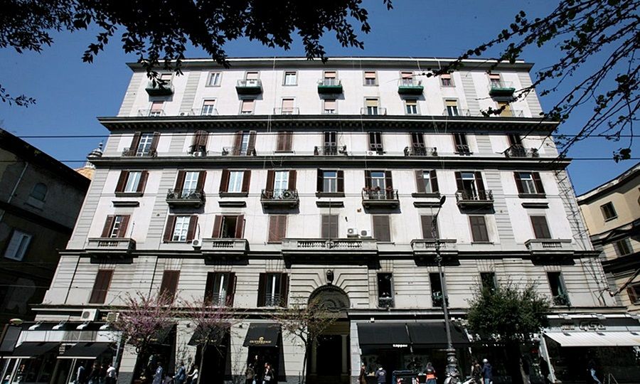 Napoli Suite 3* Nápoles